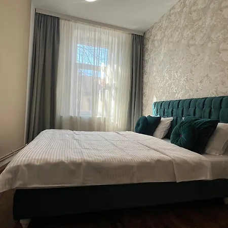 Urban Waves With Balcony And Terrace Apartment Constanta